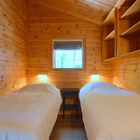 Holiday home Secluded Bungalow In Guelders Near The Forest